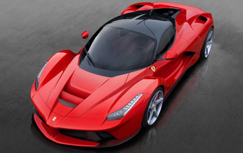 Ferrari-LaFerrari-front-side-view