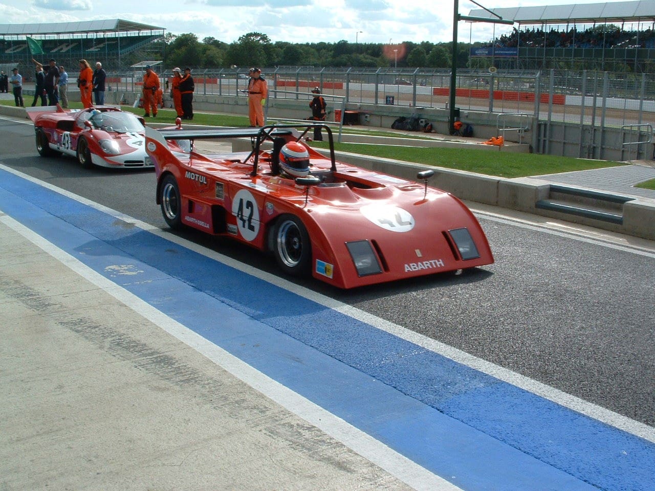 Pictures For The 2011 Silverstone Classic My Car Heaven